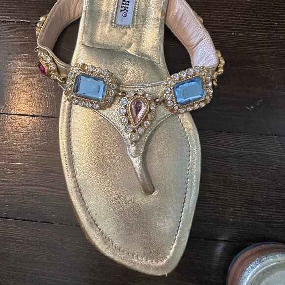 Manolo Blahnik Gold Leather Jeweled Flats - sz 38 (runs small - best for a 37) - Picture 3 of 10